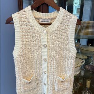Heartloom Cream Textured Knit Button-Up Sleeveless Vest
